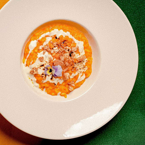 Golden Mile wine&restaurant, Portici