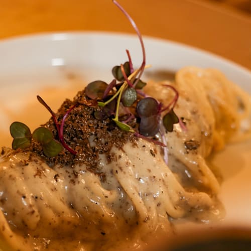 Golden Mile wine&restaurant, Portici
