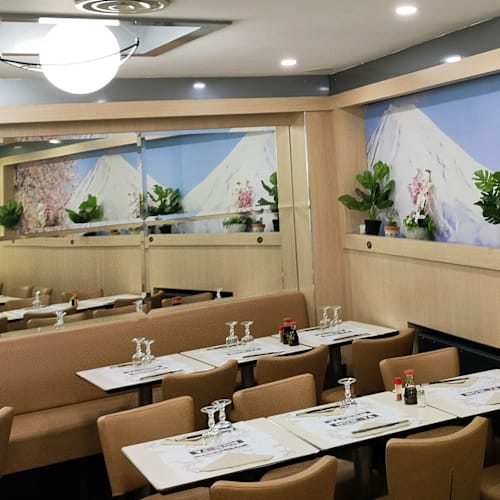 Nomiya, Neuilly-sur-Seine