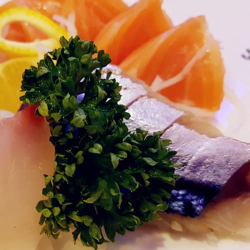 Nomiya, Neuilly-sur-Seine