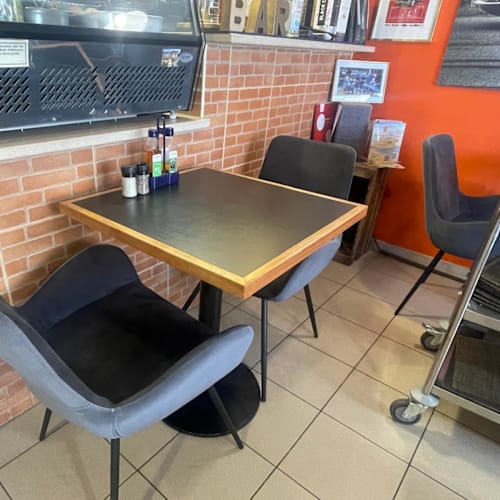 Le Coq en Pâte, Olhos de Água