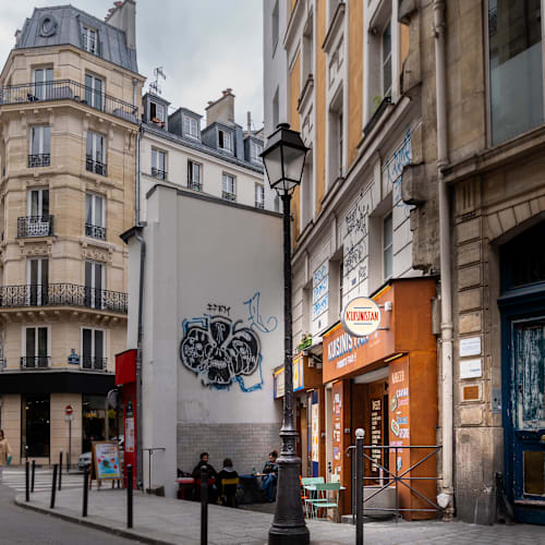 Kuisinistan, Paris