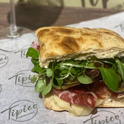 Tipico Hub del Gusto, Caserta