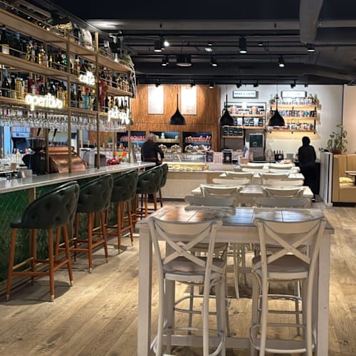 It - Italian Trattoria Paddock, Romainville