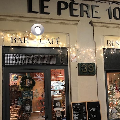 Le Pere 100, Lyon