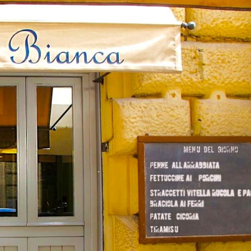 La Gallina Bianca, Roma