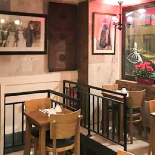 Le Petit Plougastel, Paris