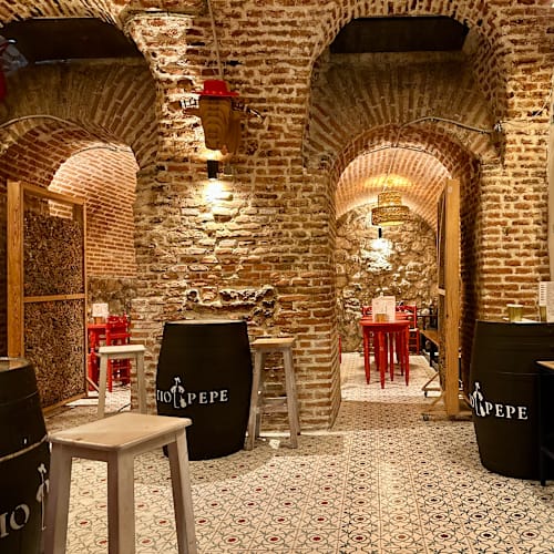 La Cava de Marcelino, Vinos y Ultraporcinos, Madrid