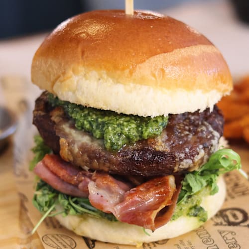 Lazy Bear, Bruxelles