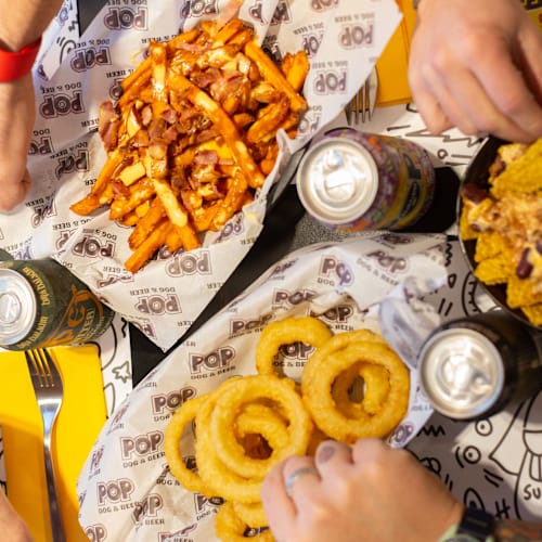 Pop Hot Dog - Burger & Beer, Genova
