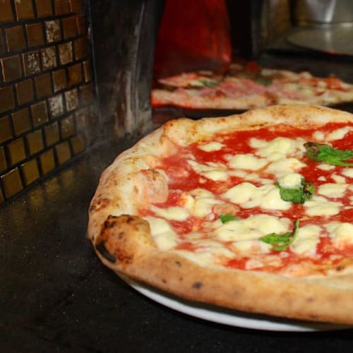 Pizza Madre Salvatore di Matteo, Napoli