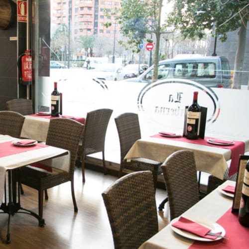La Taberna, Vinos y Tapas, Valencia