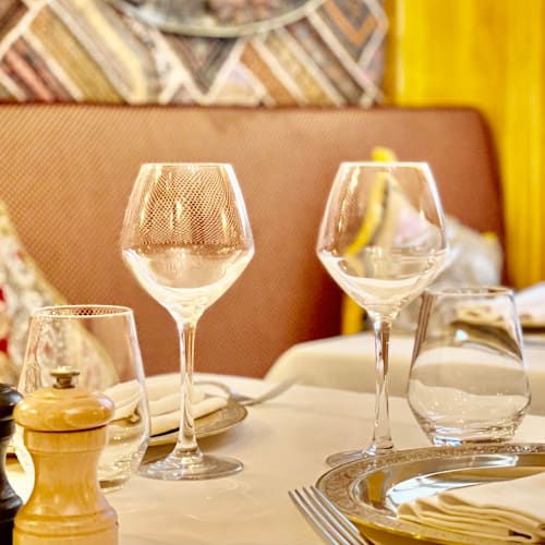 Nirvana Inde, Paris