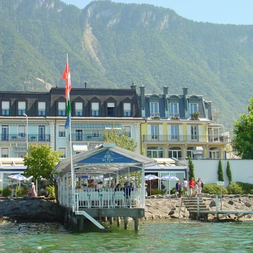 L'Oasis - Villeneuve Montreux, Villeneuve