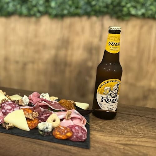 La Industria Pub-Pizzeria , Massa di Somma