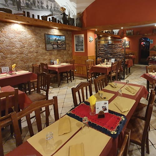 Lavica Ristopub - Pizzeria , Trecastagni