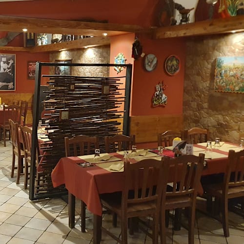 Lavica Ristopub - Pizzeria , Trecastagni