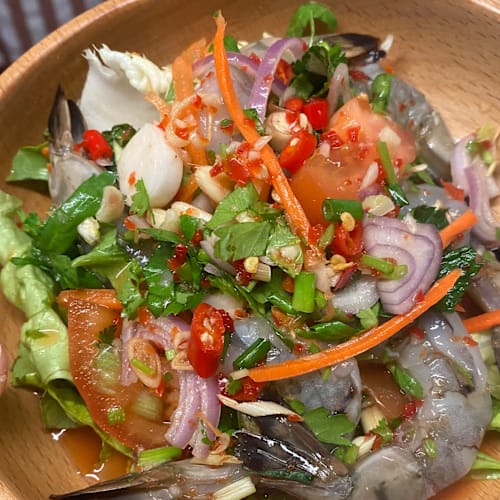 Aim Thai Saint Louis, Versailles