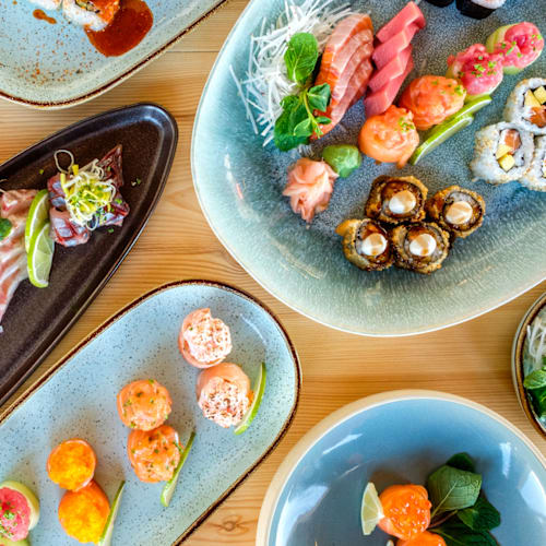 Komodo Sushi Bar, Aldeia de Juzo