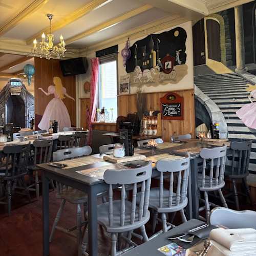 'T Sprookjeshof, Appeltern