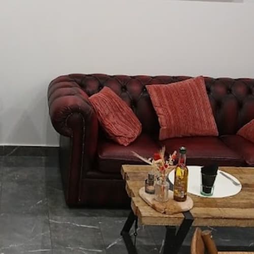 Jammo ja, Launaguet