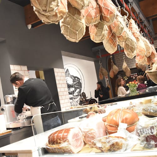 La Fattoria di Parma SalAmeria, Sanguinaro