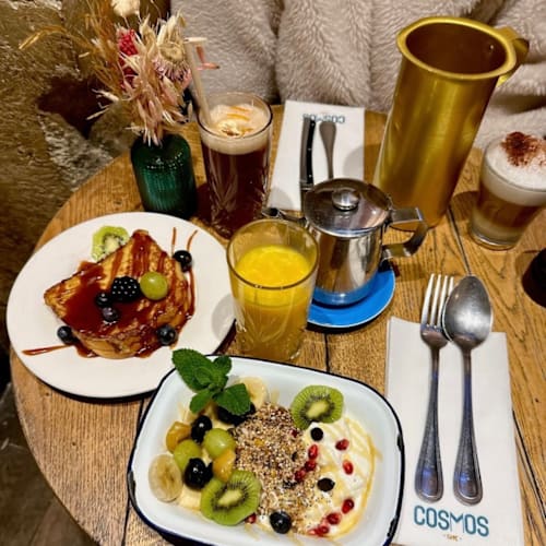 Cosmos Café, Paris