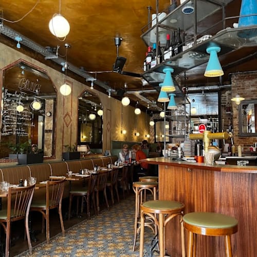 Cosmos Café, Paris