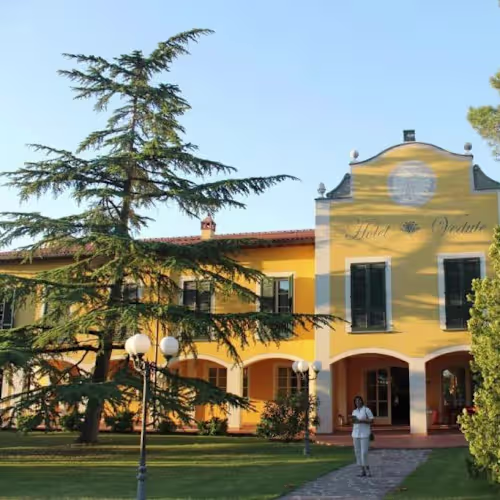 Il Cavaliere, Le Vedute