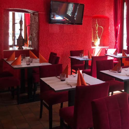 Laxmi, Lausanne