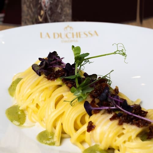 La Duchessa di Parma, Parma