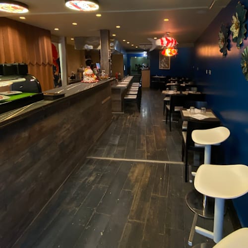 Sakari Teppanyaki, Paris