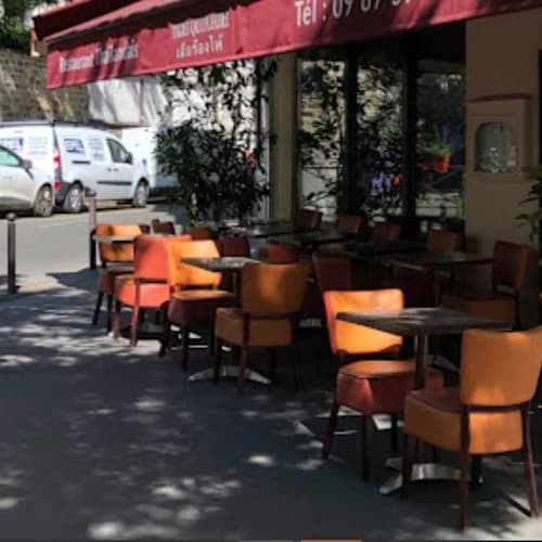 Tigre qui Pleure, Paris