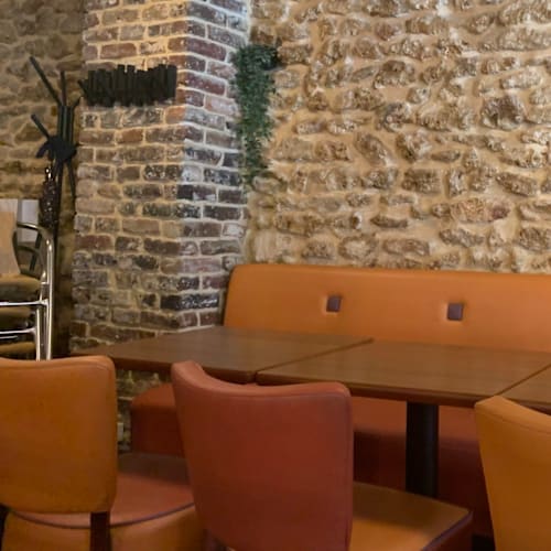 Tigre qui Pleure, Paris