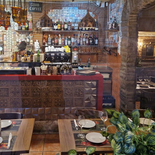 Nemrut Tapes Bar, Barcelona