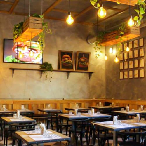 Ham Holy Burger Castel Romano Designer Outlet, Castel Romano