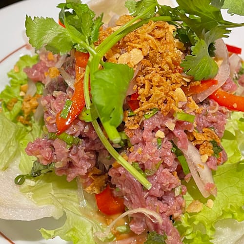 Escale à Hanoi, Bourg-la-Reine