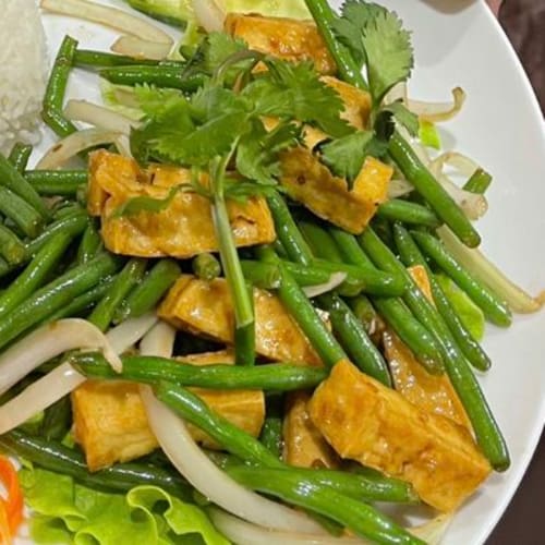 Escale à Hanoi, Bourg-la-Reine