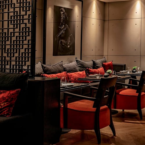 Os-Kuro - Sushi Bar y Robata, Barcelona