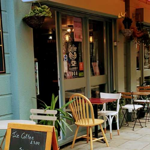 Vintage Café Shoreditch in London - Restaurant Reviews, Menus, and