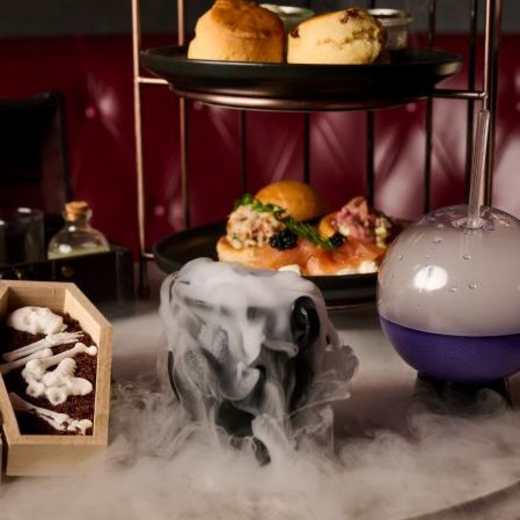 Magic of Afternoon Tea at Do Not Disturb in London - Bewertungen ...