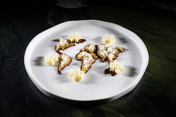 142 Restaurant