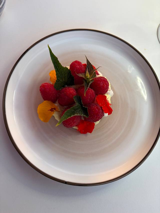 La Robe Rouge in Villié-Morgon - Restaurant Reviews, Menu and