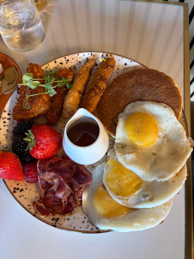 Boujee Cafe in Nuneaton - Restaurant Reviews, Menus, and Prices | TheFork