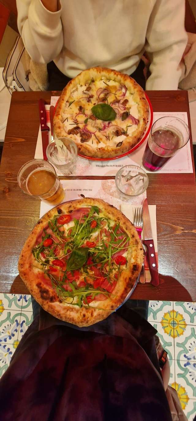 Dove pensi di andare? 😂, 📍Via San Rocchetto, 13A, Verona |  www.perfumeroom.it, #perfumeroom #verona #profumi #fragranze #fragrances  #italy | Perfume Room | Facebook, image size:640x1371