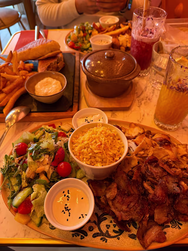 Restaurant Litani Mezza Bar à Lyon - Menu, avis, prix et réservation ...