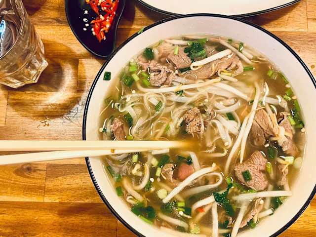 Pho.jpg