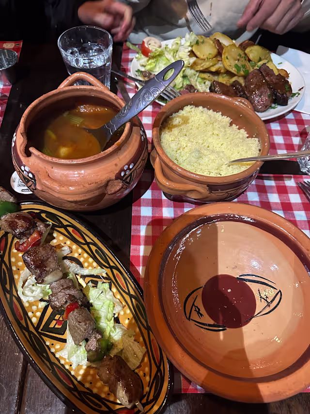 Restaurant Attitude Bar à Paris - Menu, avis, prix et réservation | TheFork