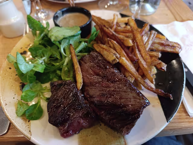 Restaurant Café Lino à Paris - Menu, avis, prix et réservation | TheFork