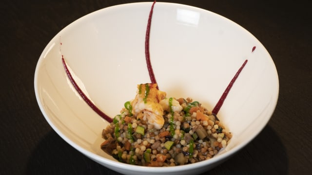 Fregula sarda con verdure e scampi